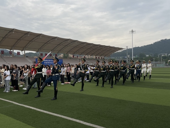 升旗1.jpg